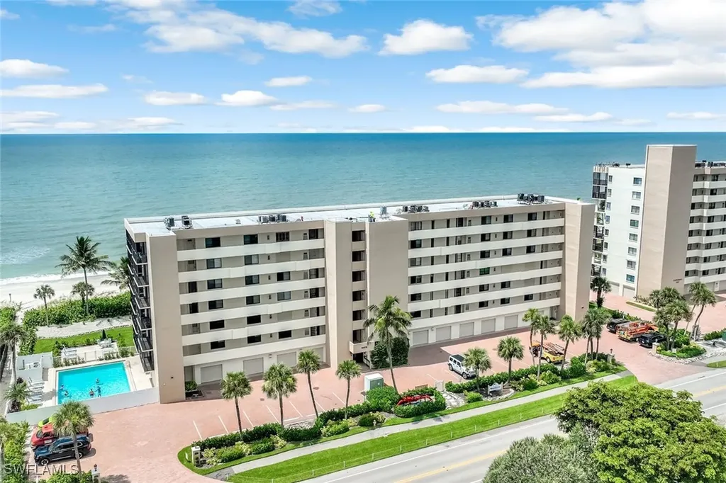 10475 Gulf Shore Drive Naples FL 34108