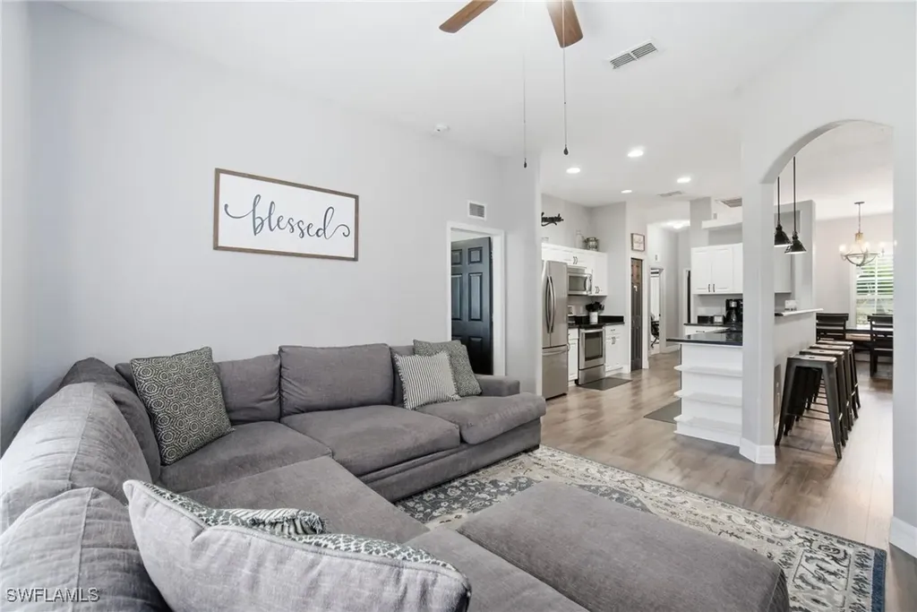 2900 Orange Grove Trail Naples FL 34120