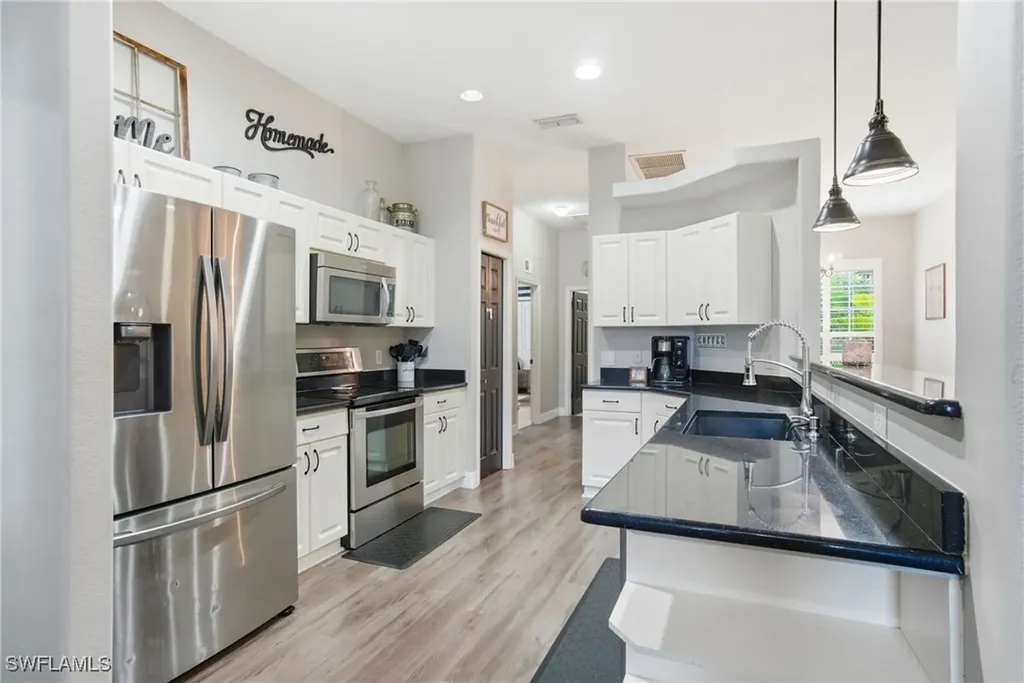 2900 Orange Grove Trail Naples FL 34120