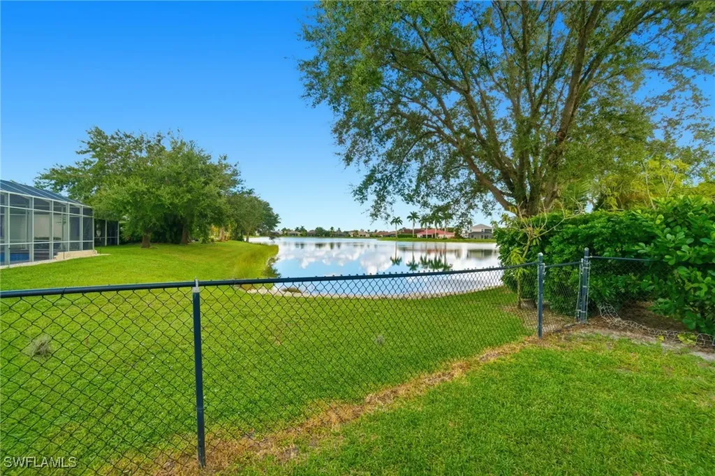 2900 Orange Grove Trail Naples FL 34120