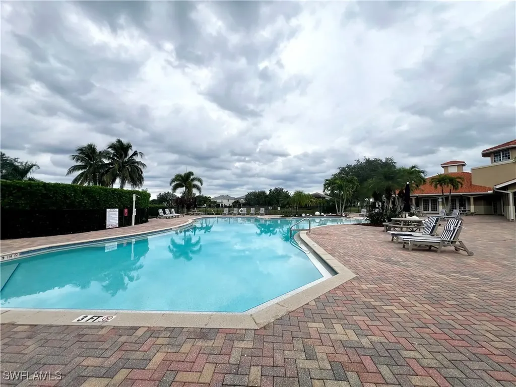 2900 Orange Grove Trail Naples FL 34120
