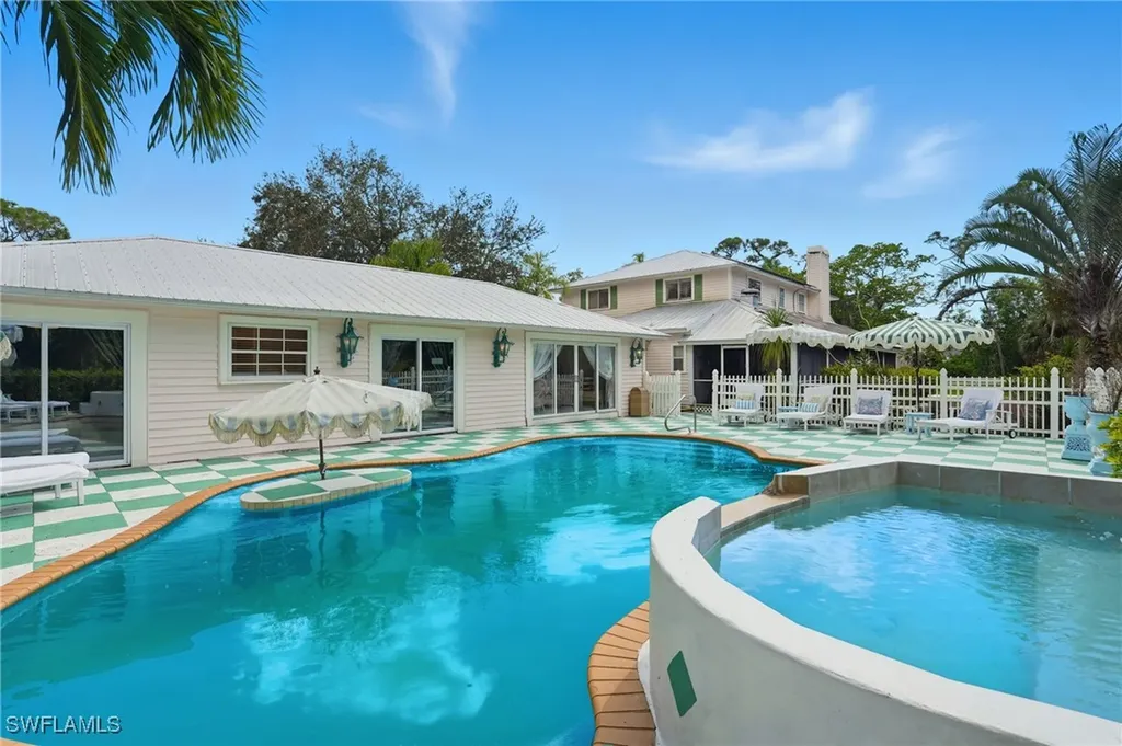 15100 Sweetwater Court Fort Myers FL 33912