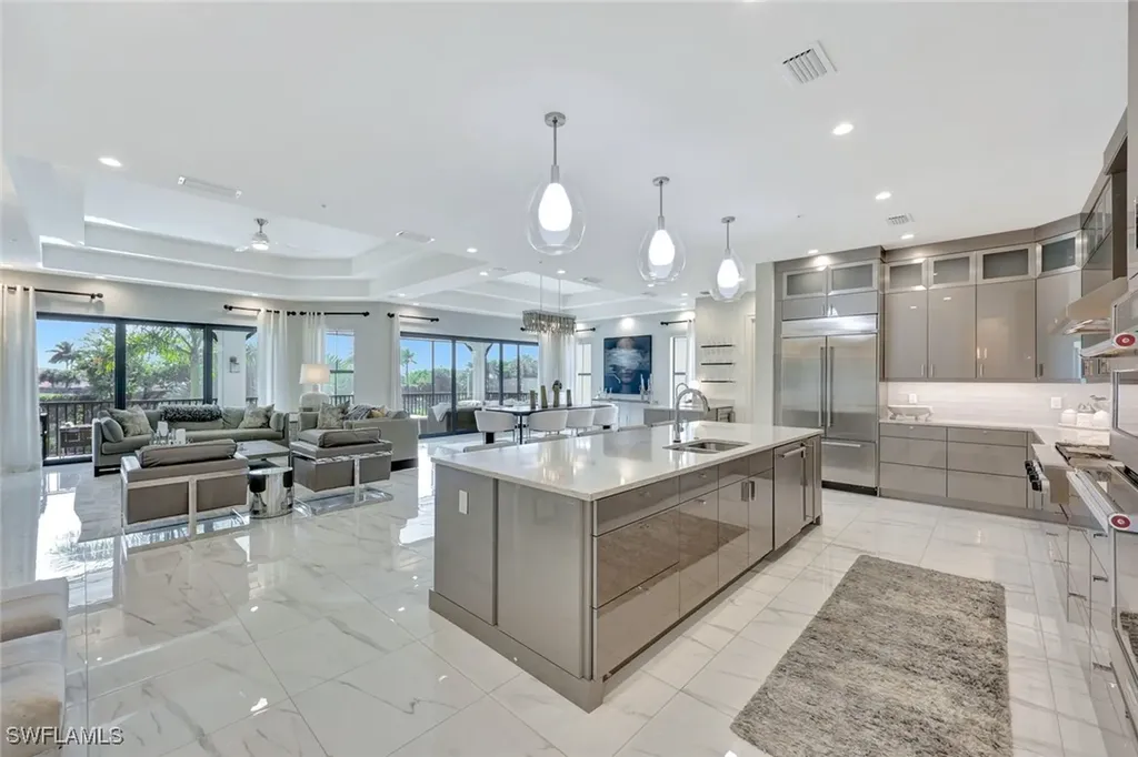 16350 Corsica Way Naples FL 34110