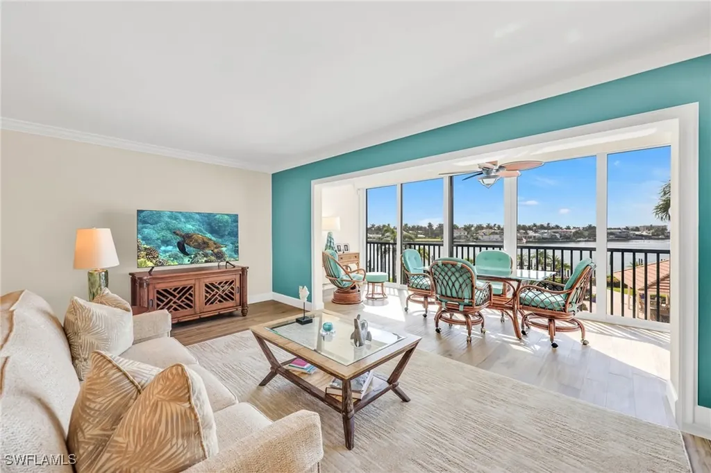 222 Harbour Drive Naples FL 34103