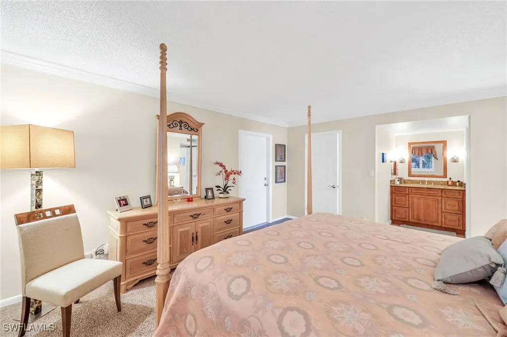 222 Harbour Drive Naples FL 34103