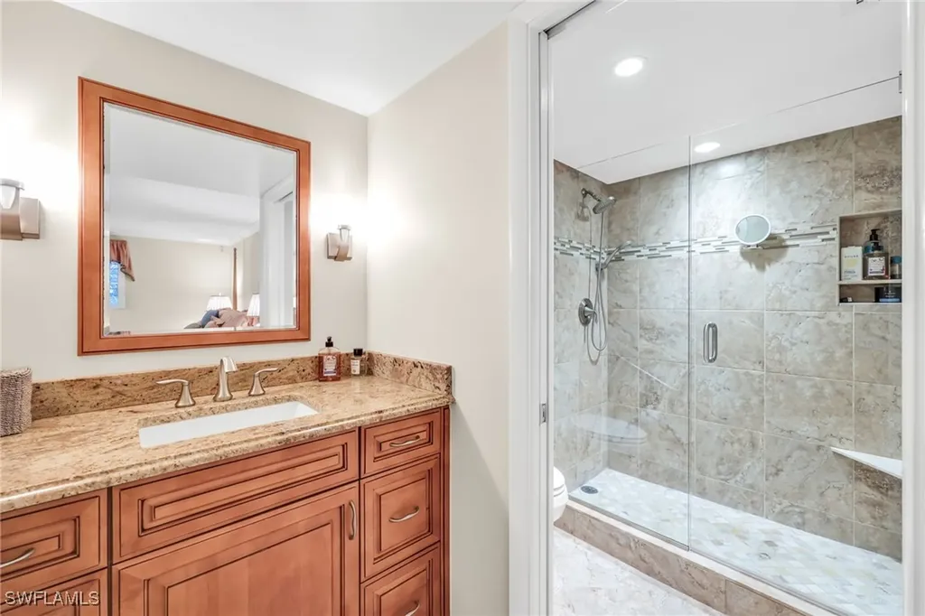 222 Harbour Drive Naples FL 34103