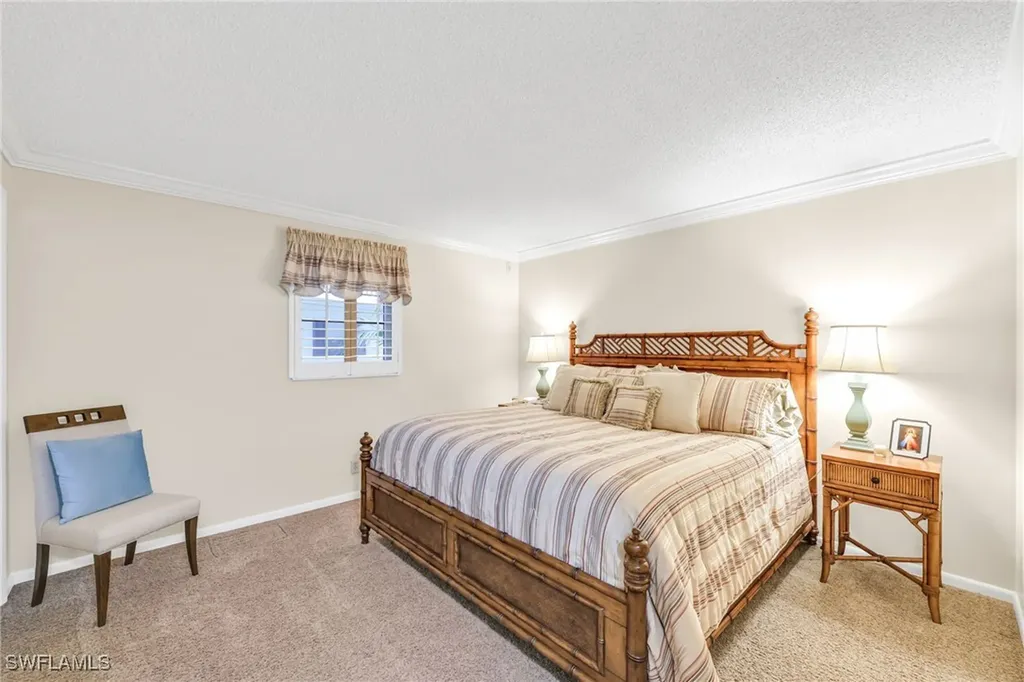 222 Harbour Drive Naples FL 34103