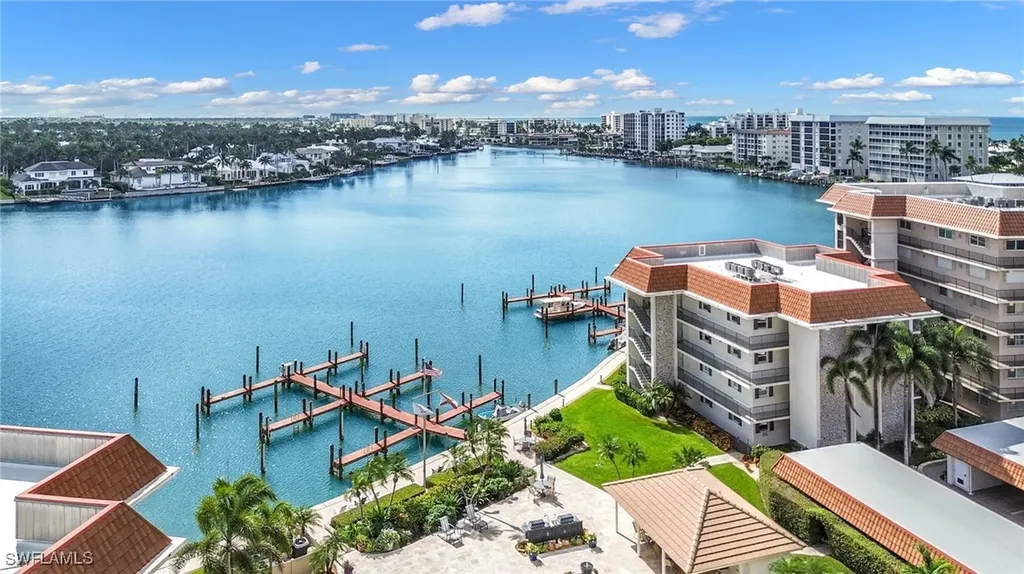 222 Harbour Drive Naples FL 34103