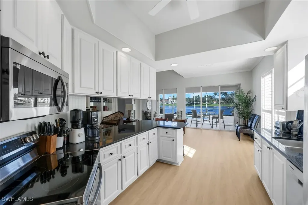 4364 Montalvo Court Naples FL 34109