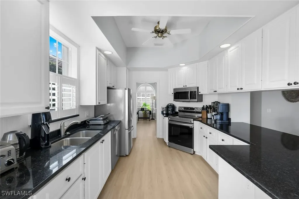 4364 Montalvo Court Naples FL 34109