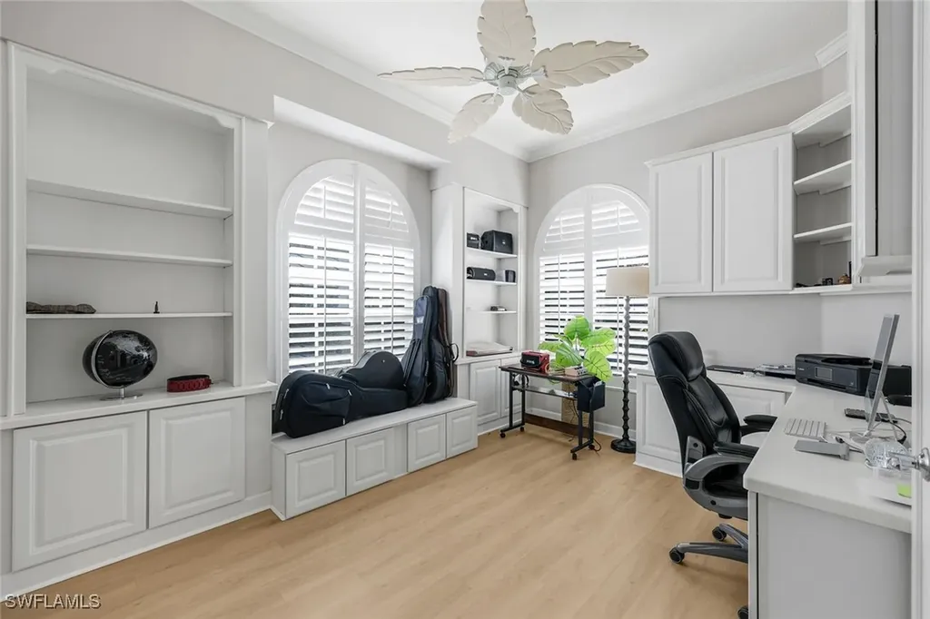 4364 Montalvo Court Naples FL 34109