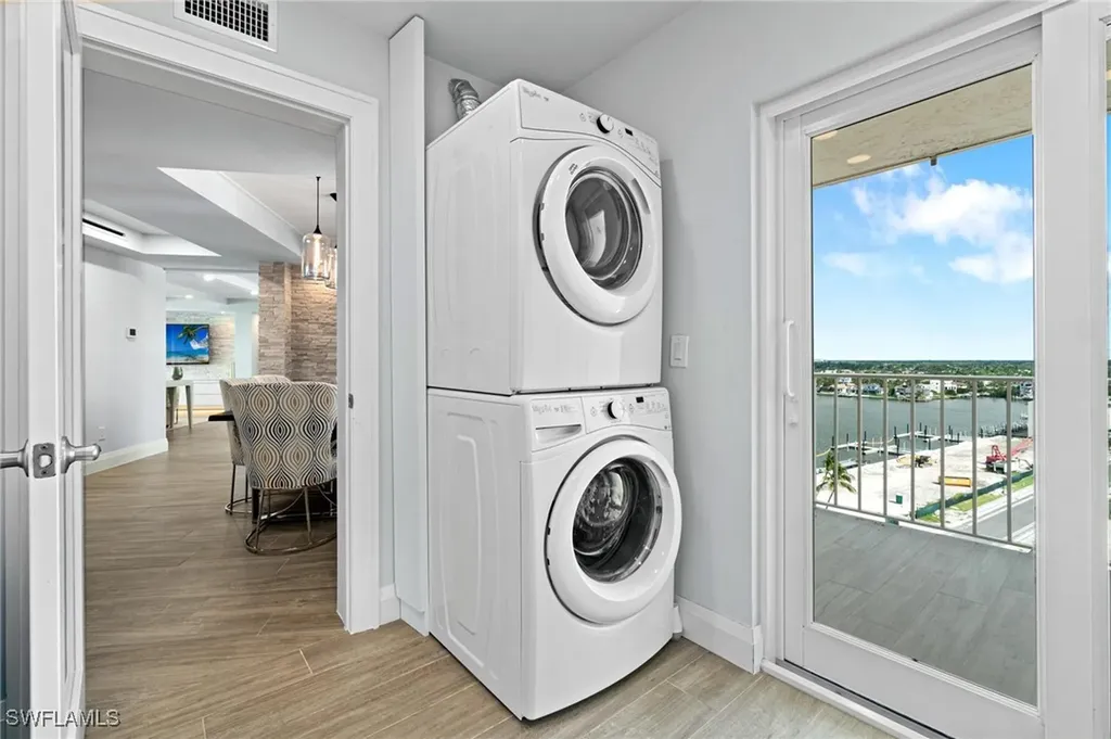 9051 Gulf Shore Drive Naples FL 34108