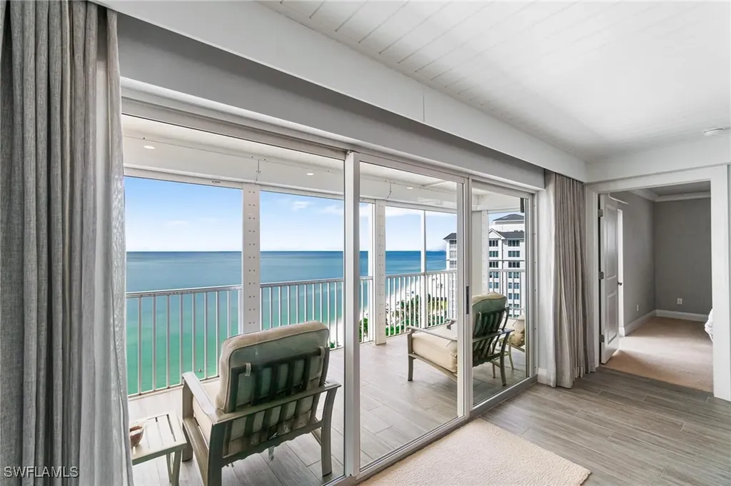 9051 Gulf Shore Drive Naples FL 34108