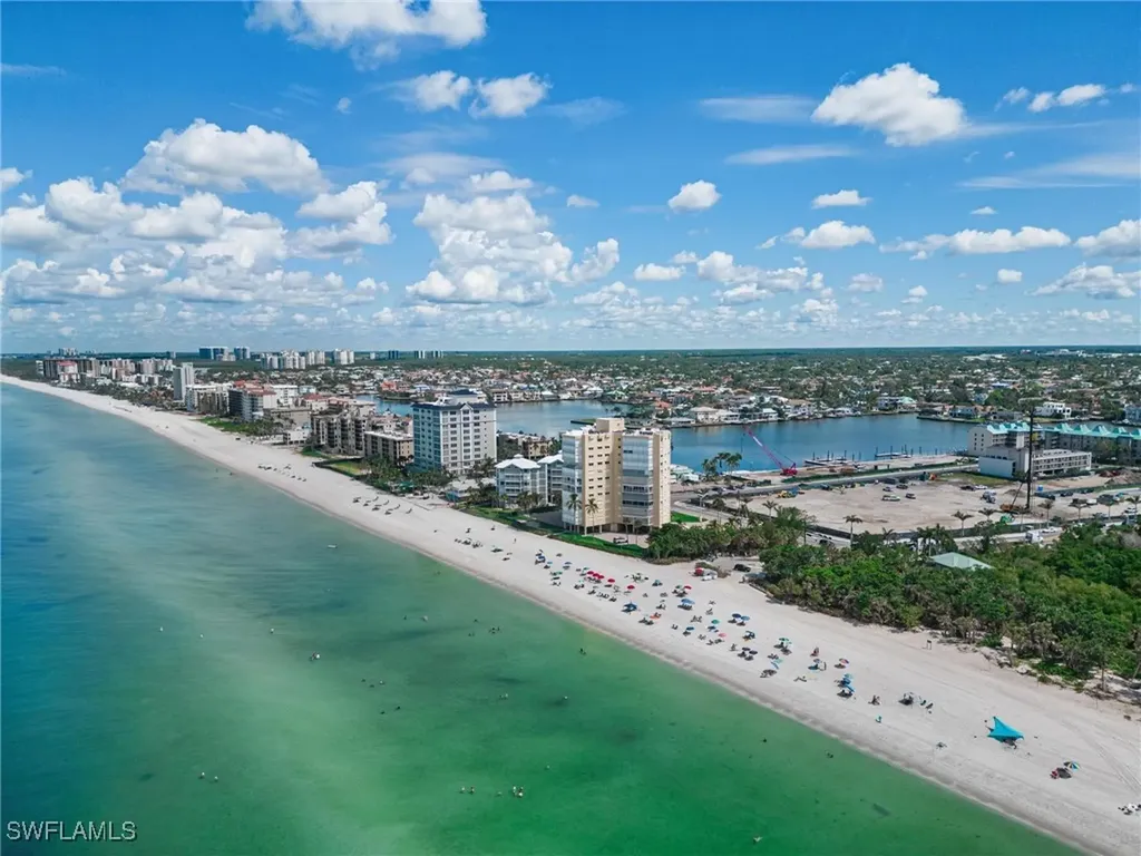 9051 Gulf Shore Drive Naples FL 34108