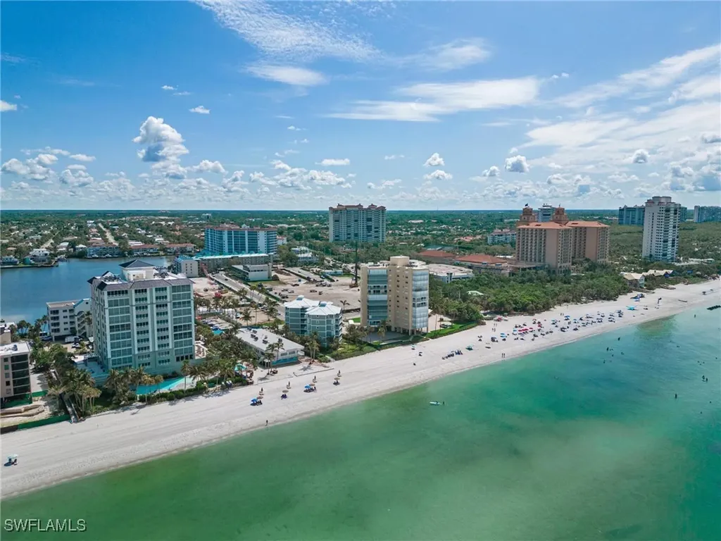 9051 Gulf Shore Drive Naples FL 34108