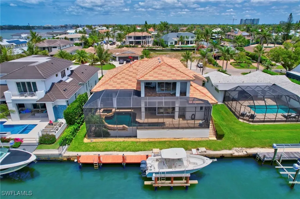 1380 Marlin Drive Naples FL 34102