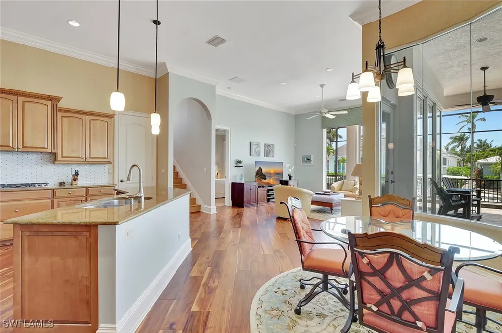 1380 Marlin Drive Naples FL 34102