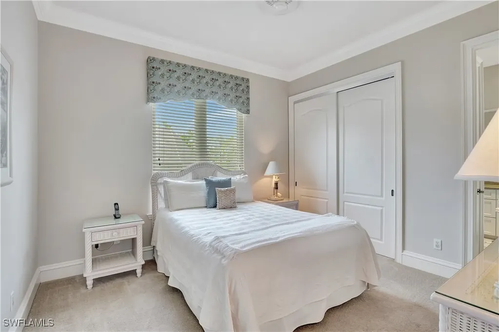 1380 Marlin Drive Naples FL 34102
