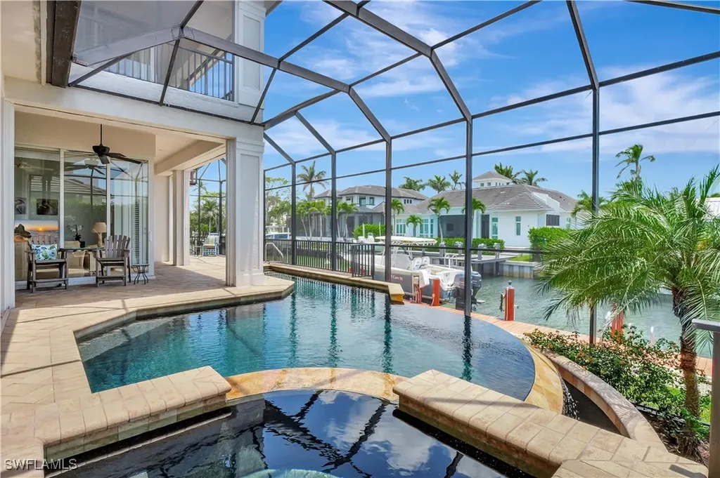 1380 Marlin Drive Naples FL 34102