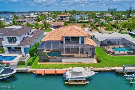 1380 Marlin Drive Naples FL 34102