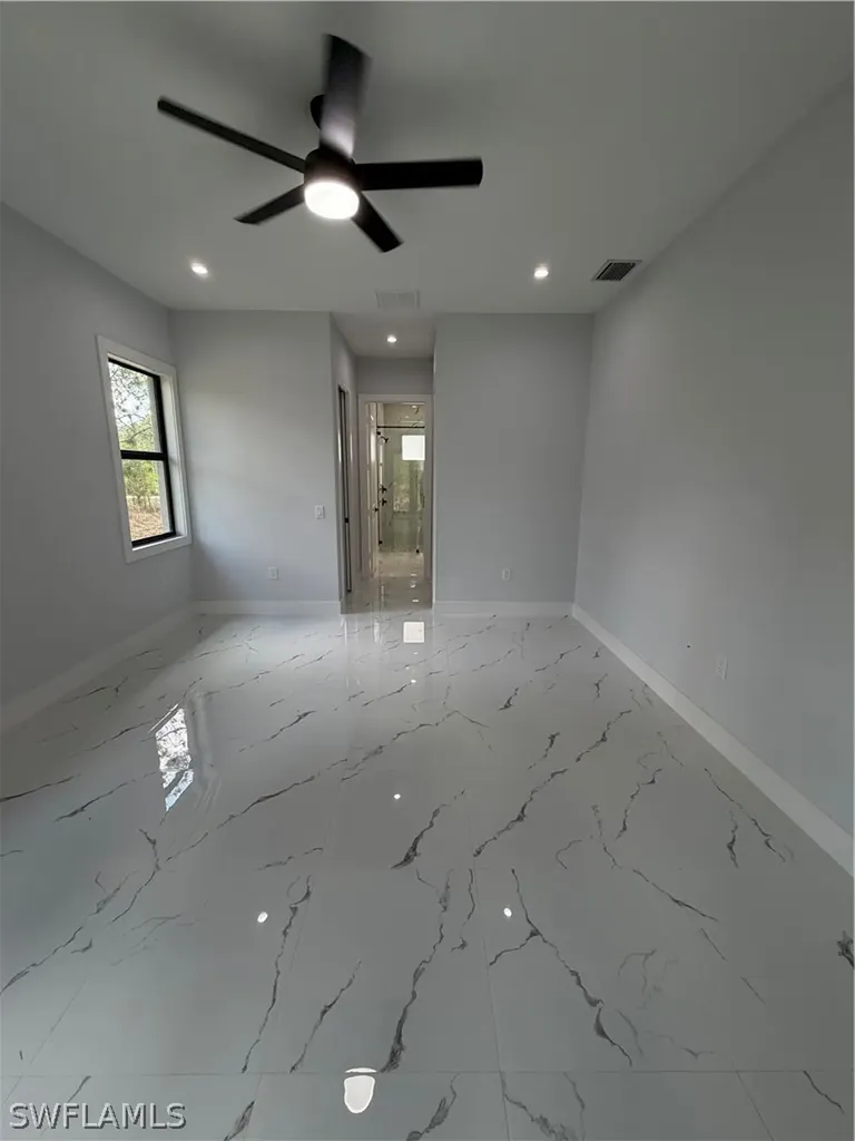 2863 52nd Avenue NE Naples FL 34120