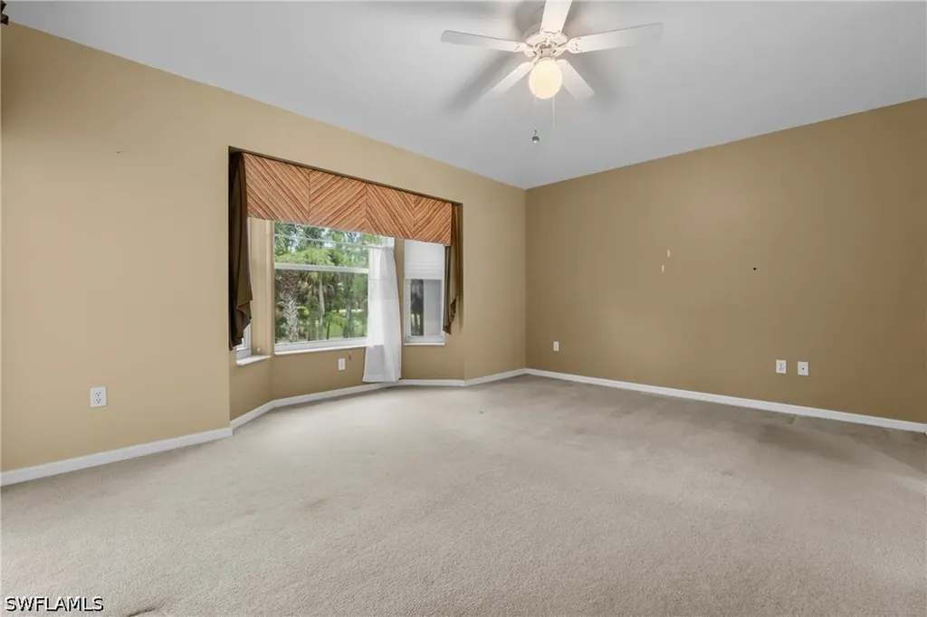 8055 Tiger Cove Naples FL 34113