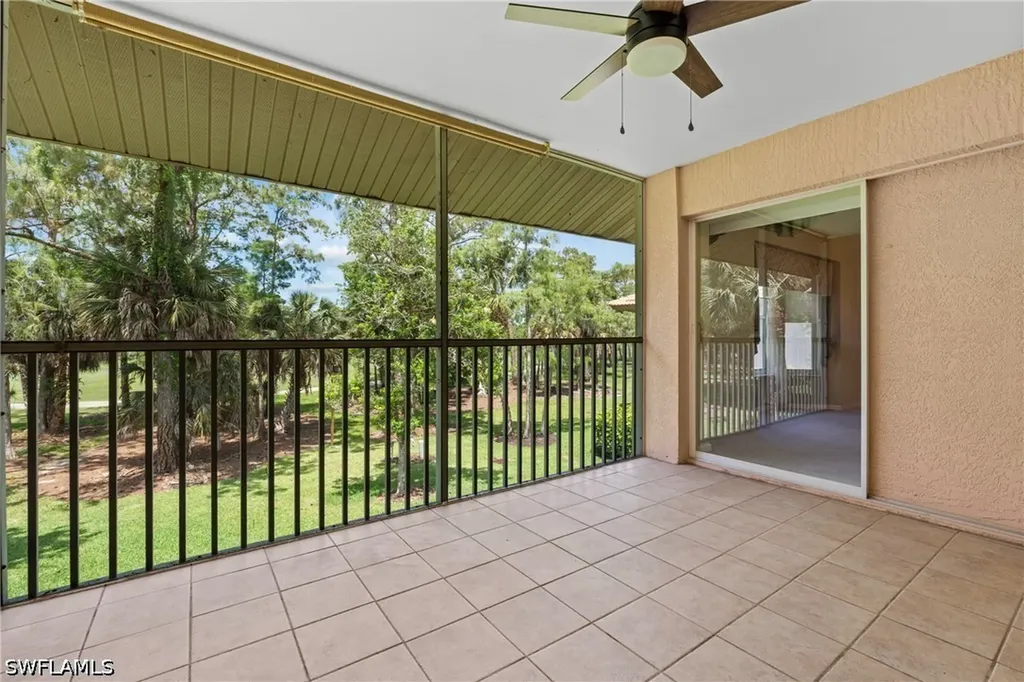 8055 Tiger Cove Naples FL 34113