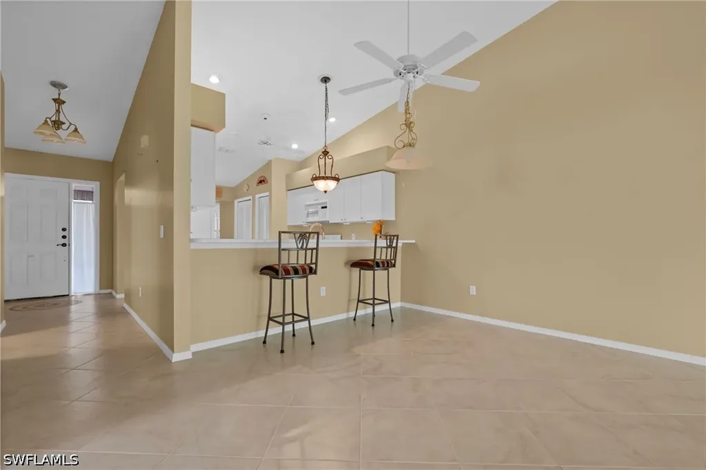 8055 Tiger Cove Naples FL 34113
