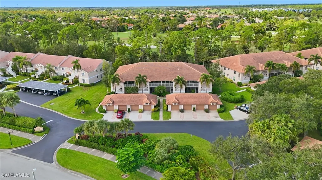 8055 Tiger Cove Naples FL 34113