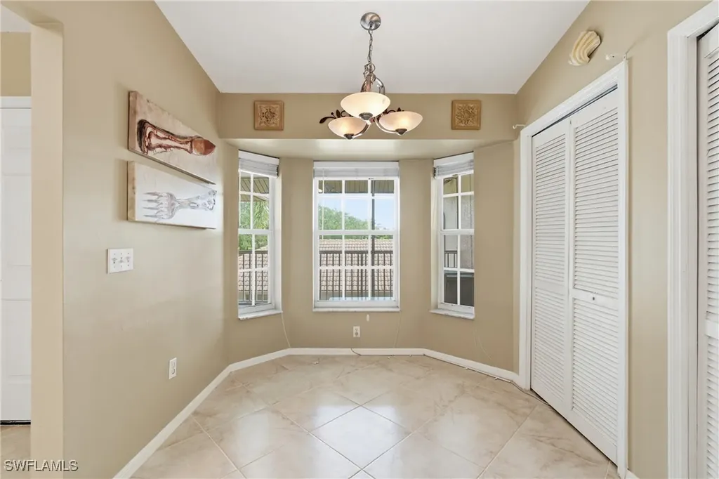 8055 Tiger Cove Naples FL 34113