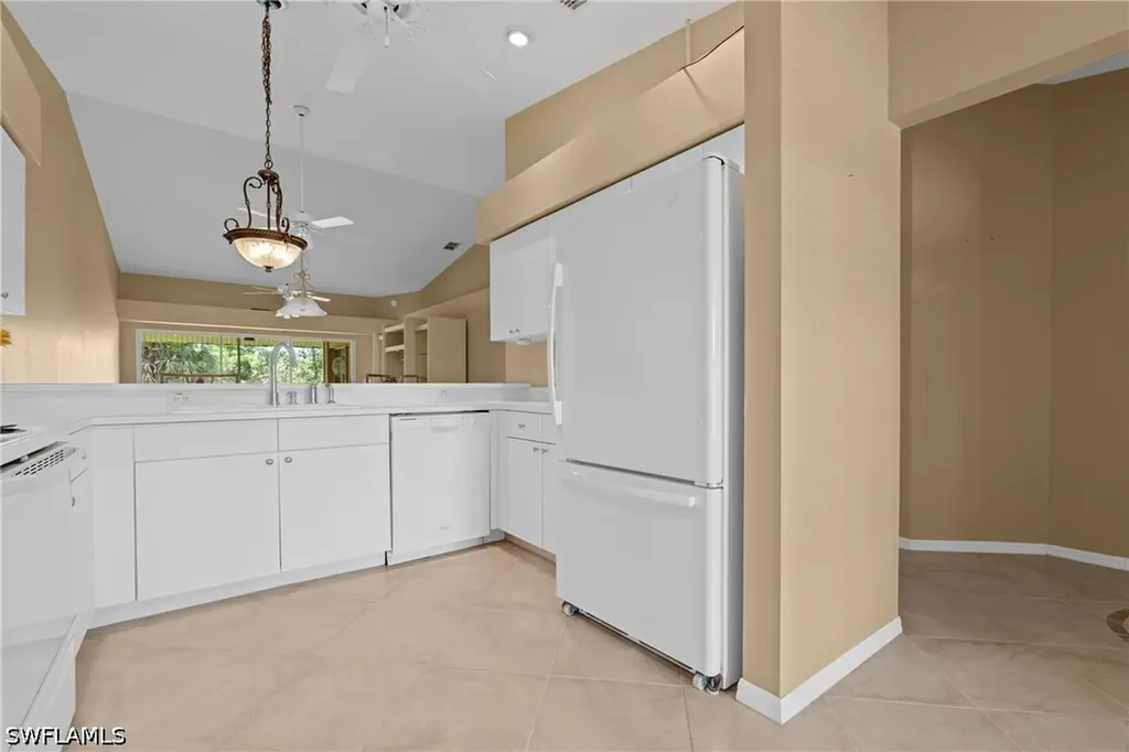 8055 Tiger Cove Naples FL 34113