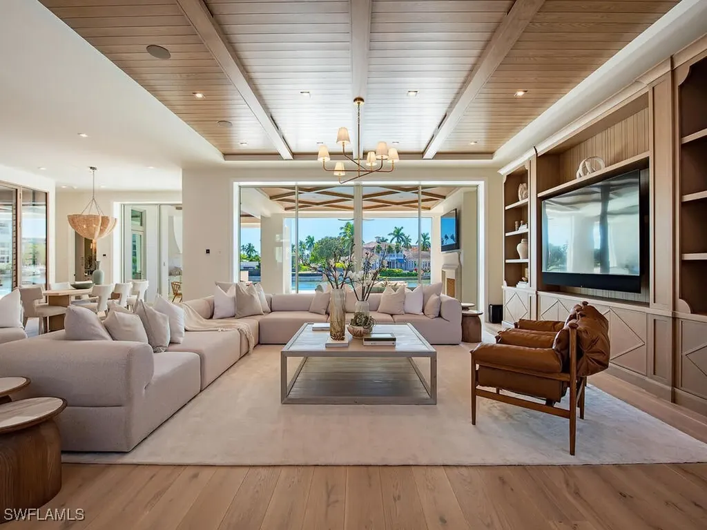 306 Spring Line Drive Naples FL 34102