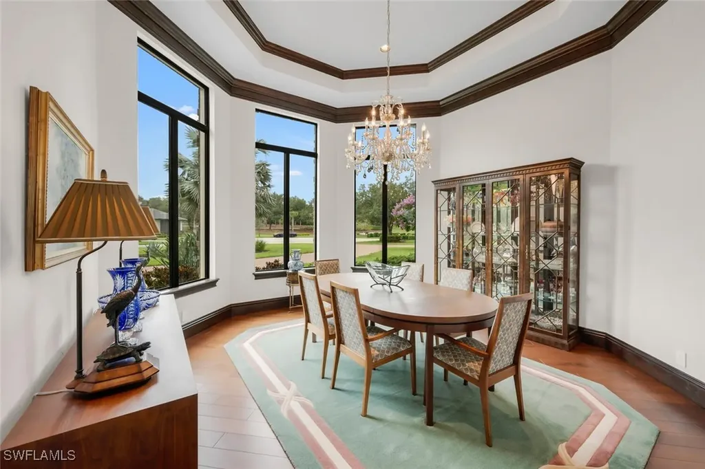 11507 Peregrine Court Naples FL 34120