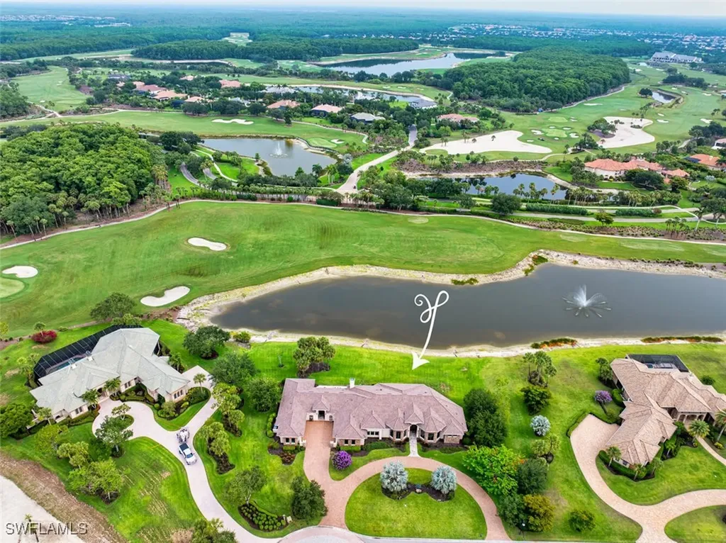 11507 Peregrine Court Naples FL 34120