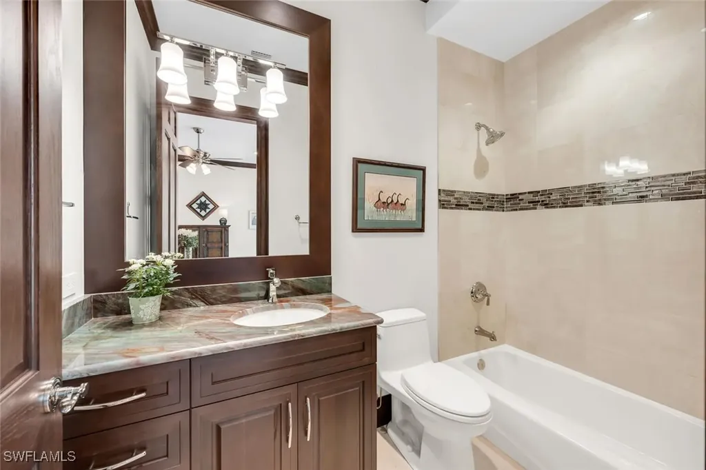 11507 Peregrine Court Naples FL 34120