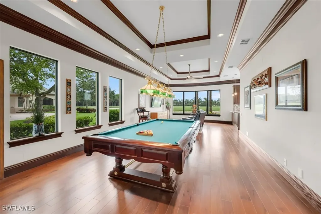 11507 Peregrine Court Naples FL 34120