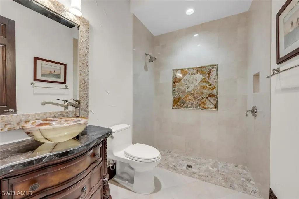 11507 Peregrine Court Naples FL 34120