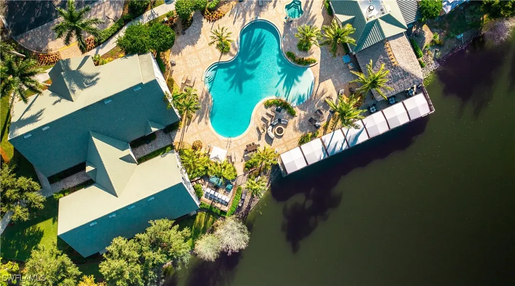 11507 Peregrine Court Naples FL 34120