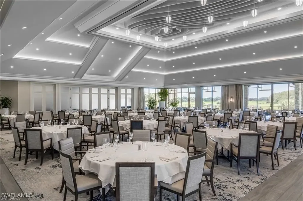 11507 Peregrine Court Naples FL 34120