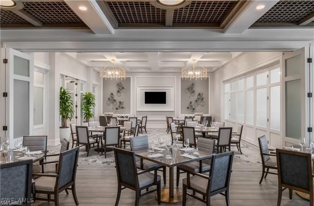 11507 Peregrine Court Naples FL 34120