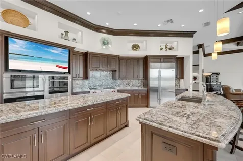 11507 Peregrine Court Naples FL 34120