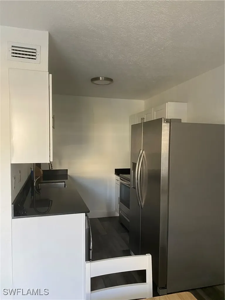 4617 Bayshore Drive Naples FL 34112