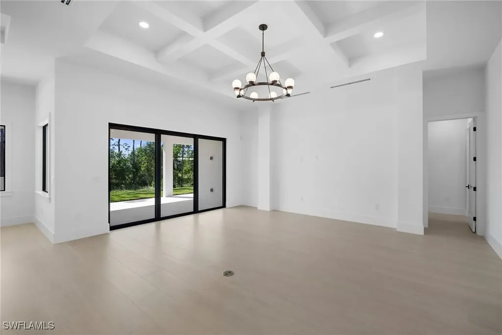 25440 Divot Drive Bonita Springs FL 34135