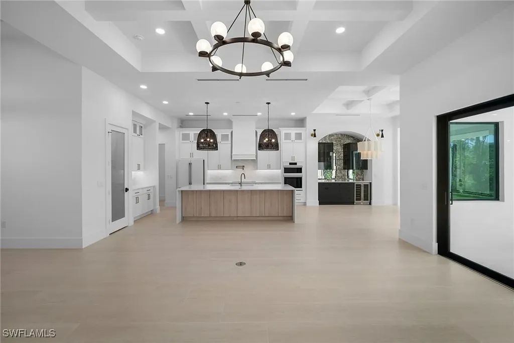 25440 Divot Drive Bonita Springs FL 34135