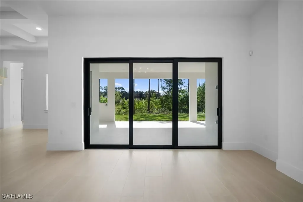 25440 Divot Drive Bonita Springs FL 34135