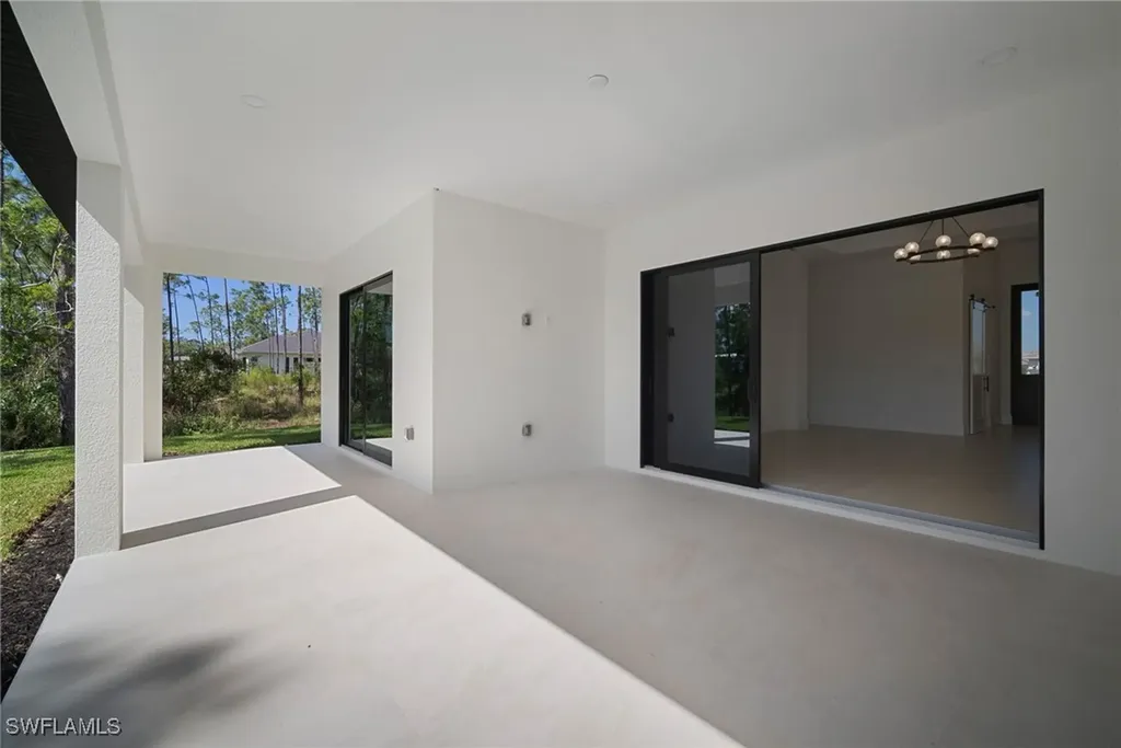 25440 Divot Drive Bonita Springs FL 34135