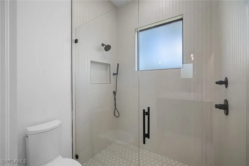 25440 Divot Drive Bonita Springs FL 34135