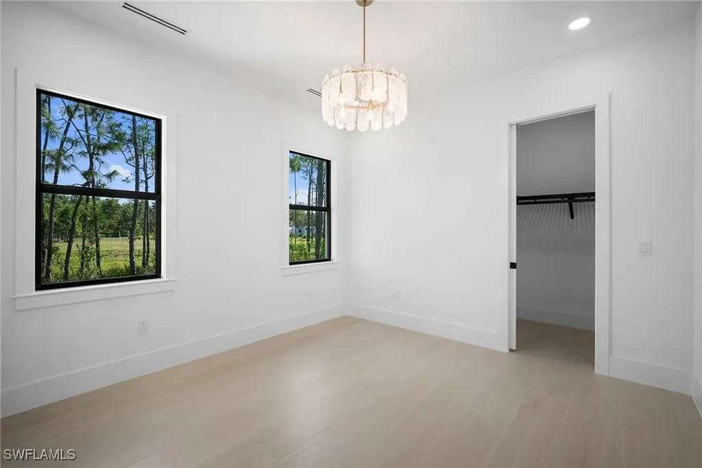 25440 Divot Drive Bonita Springs FL 34135