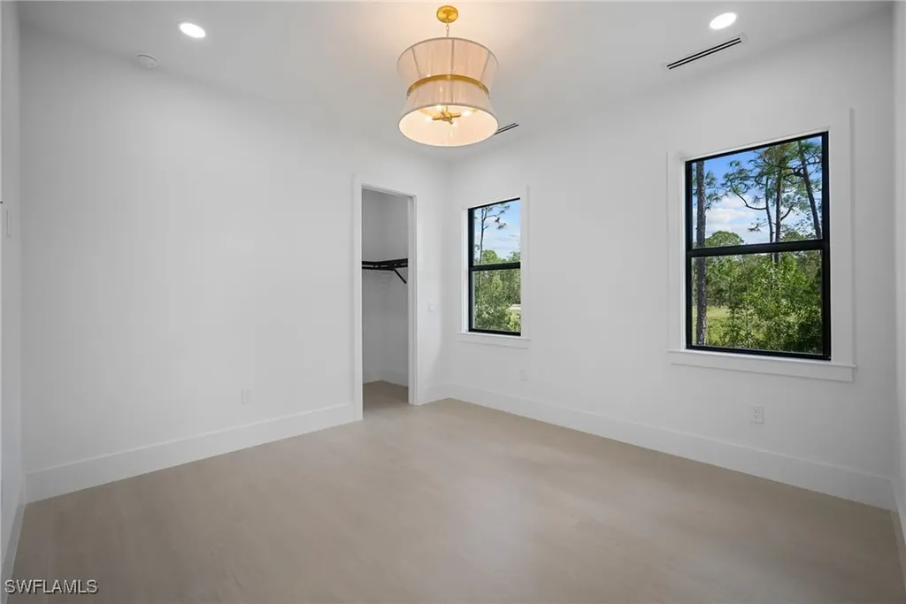 25440 Divot Drive Bonita Springs FL 34135