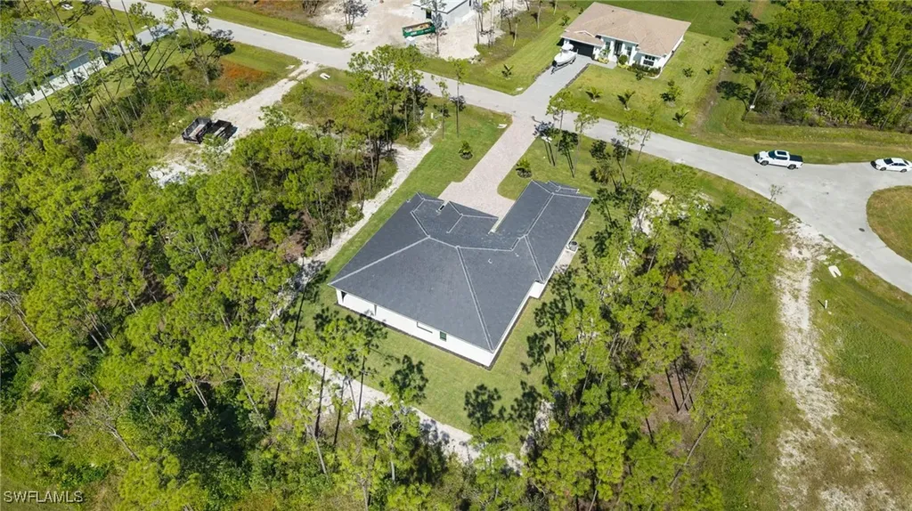 25440 Divot Drive Bonita Springs FL 34135